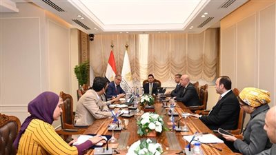 وزير الشباب والرياضة يتابع مع المنظمة المصرية لمكافحة المنشطات جهود تطويرها