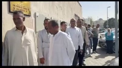 بالفيديو.. اقبال ملحوظ  من الجالية المصرية على اللجنة الانتخابية الفرعية بدبي