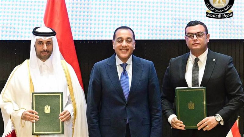 توقيع عقد شراكة استثمارية