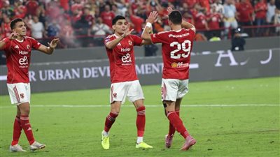 عاجل.. الأهلي يُتوج بالسوبر المصري ويقسو علي الزمالك في ليلة حمراء 