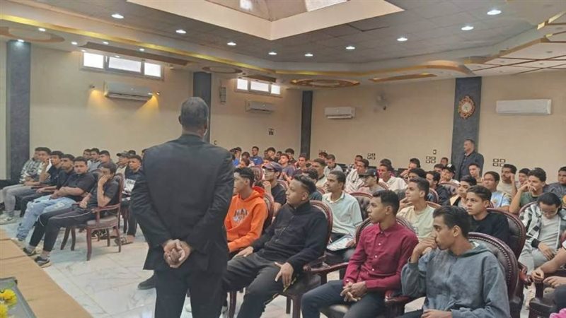 جانب من محاضرات الثانوية