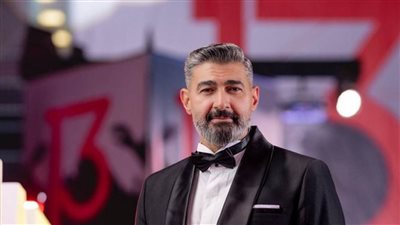 ياسر جلال يعتذر عن تصريحاته في مهرجان وهران الدولي بالجزائر