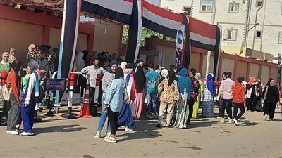 محافظ الوادي الجديد: انتظام فتح لجان انتخابات مجلس النواب في موعدها بكافة مراكز المحافظة