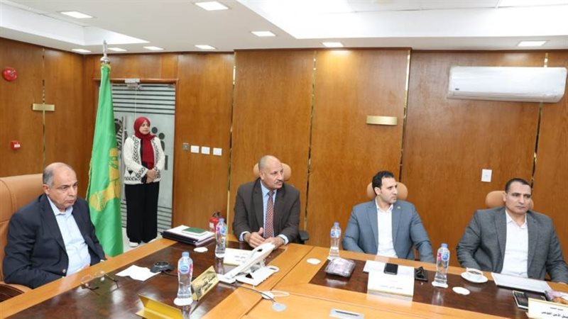 محافظ المنيا يتابع