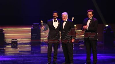 «القاهرة السينمائي» في دورته الـ46.. افتتاح يُعيد للسينما بريقها وللإنسان مكانته