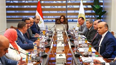 التنمية المحلية والمالية يناقشان جهود تنمية الموارد الذاتية للمحافظات