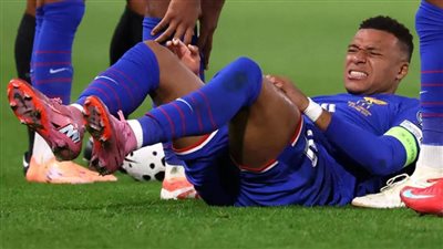 مبابي يغادر معسكر منتخب فرنسا لاستمرار إصابته في الكاحل