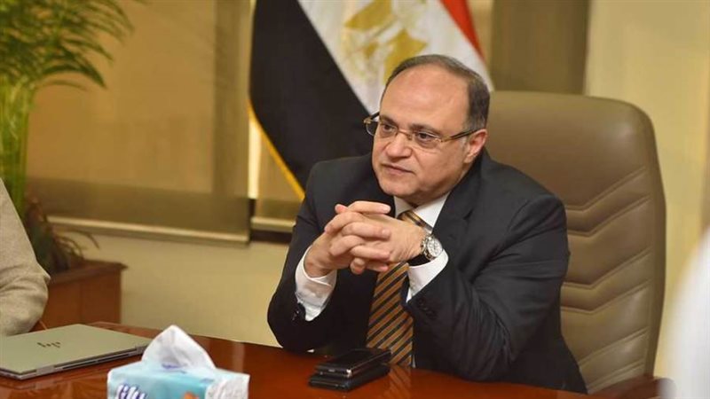 الدكتور على الغمراوي