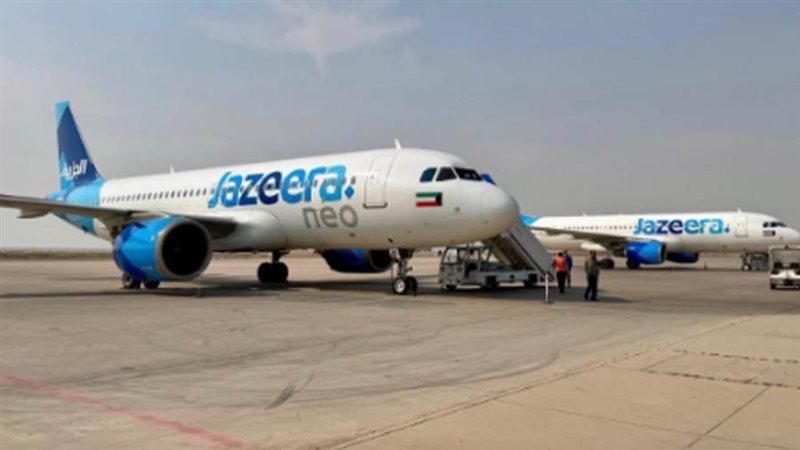 طائرات كويتية تهبط