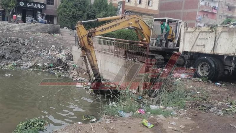 تطهير المجاري المائية