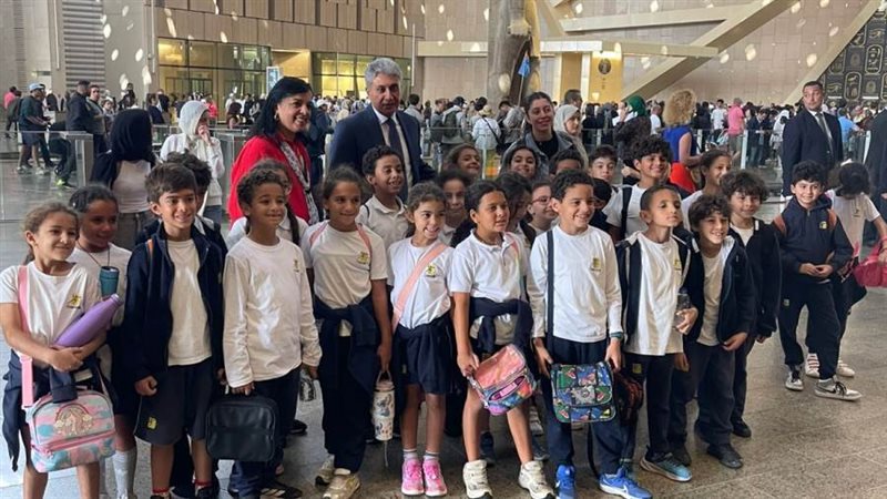 شريف فتحي وزير السياحة