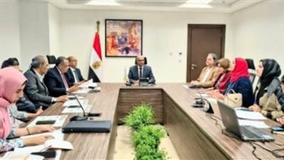 نائب وزير الإسكان يتابع موقف مشروعات برنامج خدمات الصرف الصحي المستدامة بالشرقية