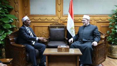 وكيل الأزهر يلتقي وزير الشؤون الدينية بماليزيا لبحث سبل تعزيز التعاون