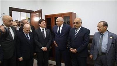 وزير العدل: محافظة الوادي الجديد تشهد طفرة ملموسة بكافة القطاعات 