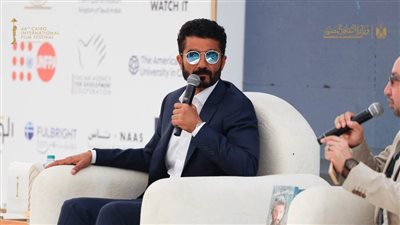 خالد النبوي في ندوة القاهرة السينمائي: الممثل حامل أمانة صورة العربي أمام العالم