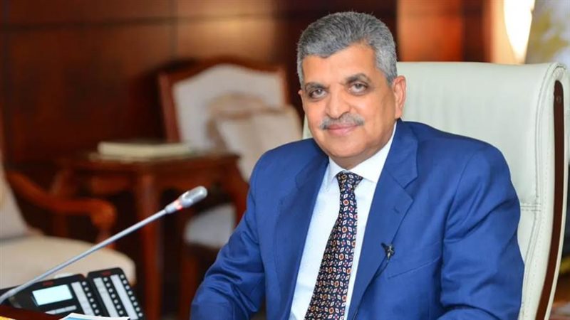 الفريق أسامة ربيع