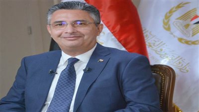   وزير التموين يشارك في المؤتمر الاستثماري 