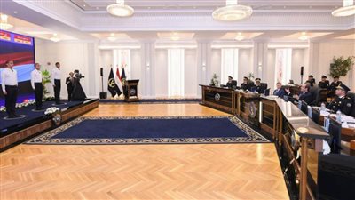 الرئيس السيسي: مصر واضحة في إدارة ديونها ومنتظمون في سداد الأقساط