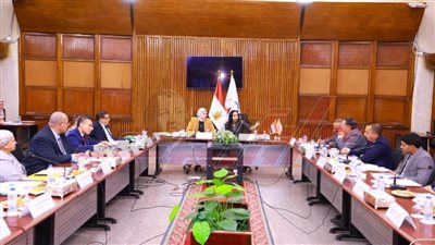 وزيرة التضامن الاجتماعي تترأس اجتماع مجلس إدارة المركز القومي للبحوث الاجتماعية والجنائية