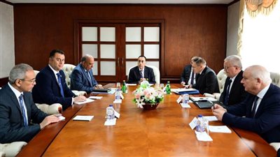 رئيس الوزراء يلتقي المدير العام للمؤسسة الحكومية الروسية للطاقة النووية 