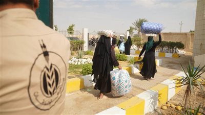 بيت الزكاة والصدقات يوزّع آلاف البطاطين والأغذية على الأسر بمدن القناة