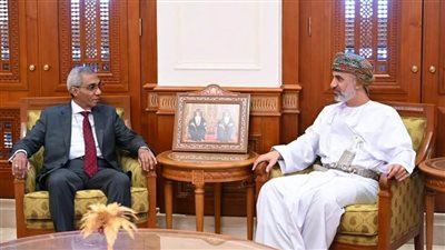 السفير المصري في مسقط يلتقي رئيس مجلس الشوري العُماني