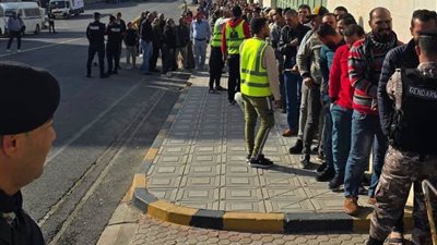 توافد المصريين في الأردن للإدلاء بأصواتهم في المرحلة الثانية من انتخابات مجلس النواب 2025