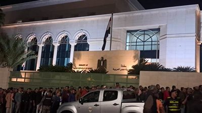 مد فترة التصويت في السفارة المصرية بعمان بسبب الإقبال الكثيف على الانتخابات