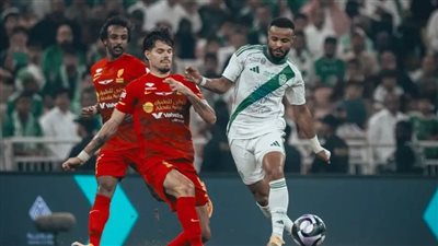الأهلي يعبر القادسية في الدوري السعودي