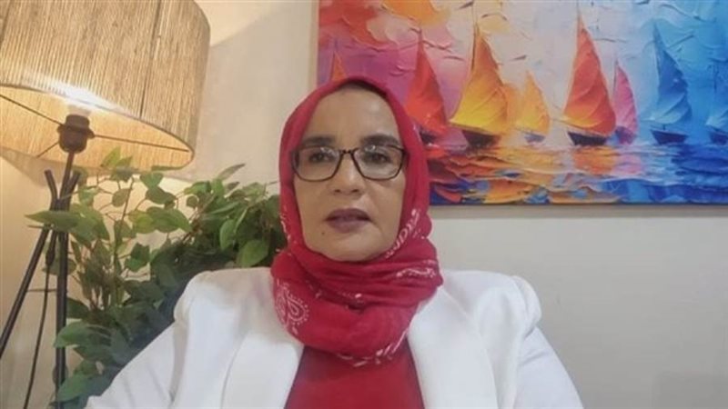 الدكتورة نازك أبوزيد