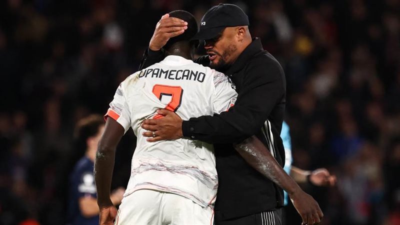 أوباميكانو و كومباني