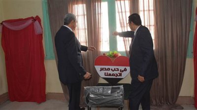 محافظ الغربية يتفقد تجهيز اللجان الانتخابية في المحلة وسمنود