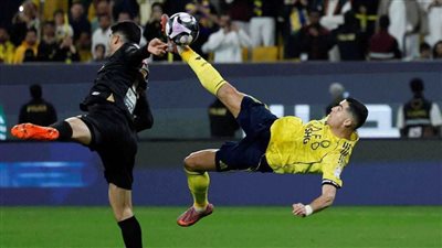 بعد ضربة رونالدو الرهيبة.. صراع ناري علي 