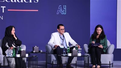 د. عمرو حسن يناقش دور صحة المرأة في تطور التنمية البشرية