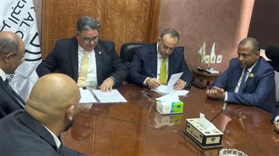 بروتوكول تعاون لتطوير منازل بمركز ديروط بأسيوط