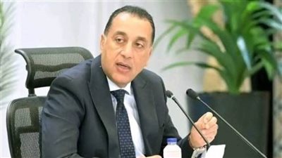 رئيس الوزراء يصل أنجولا للمشاركة في القمة السابعة بين الاتحادين الأفريقي والأوروبي