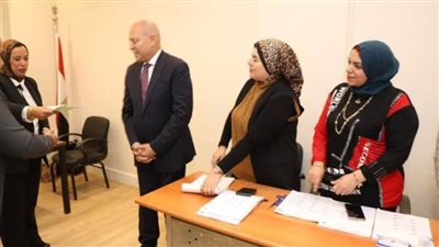 محافظ القاهرة بعد الإدلاء بصوته: رسالتنا للعالم أن مصر تمضي بثبات للتقدم