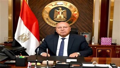 وزارة النقل تنفي وجود أي حساب على مواقع التواصل الاجتماعي يخص كامل الوزير