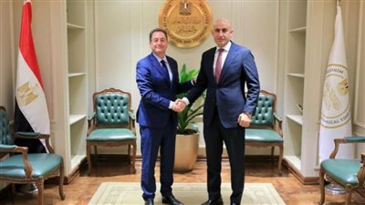 وزير التعليم يبحث مع السفير الفرنسي تعزيز التعاون في تطوير التعليم الفني