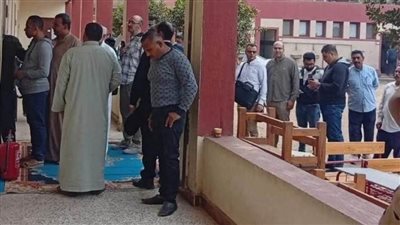 توافد الناخبين على لجان الاقتراع بالمنوفية للإدلاء بأصواتهم في انتخابات مجلس النواب  