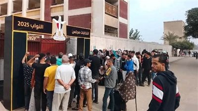 توافد الناخبين للمشاركة بانتخابات مجلس النواب في منطقتي الشرابية والزاوية الحمراء