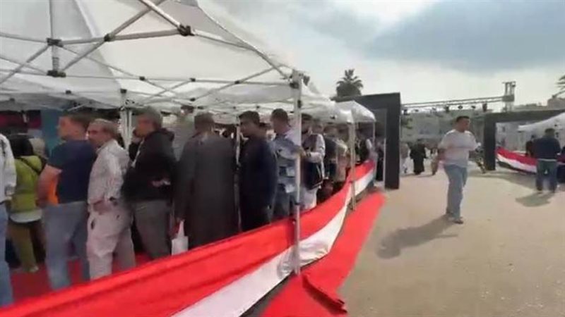 إقبال كبير للناخبين
