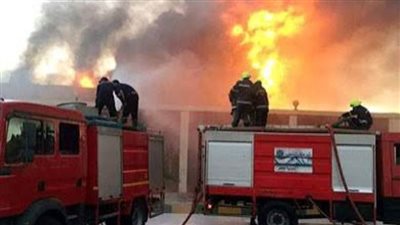 السيطرة على حريق محدود أعلى مبنى عيادة التأمين الصحي بشبين القناطر 