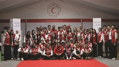 الهلال الأحمر المصري يستقبل وفد خريجي 