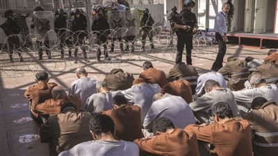  منظمات حقوقية إسرائيلية تتهم الاحتلال بتصعيد التعذيب الممنهج للأسرى الفلسطينيين