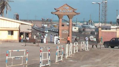 إغلاق ميناء العريش البحري بسبب الظروف الجوية