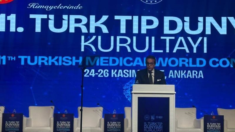 وزير الصحة في المؤتمر