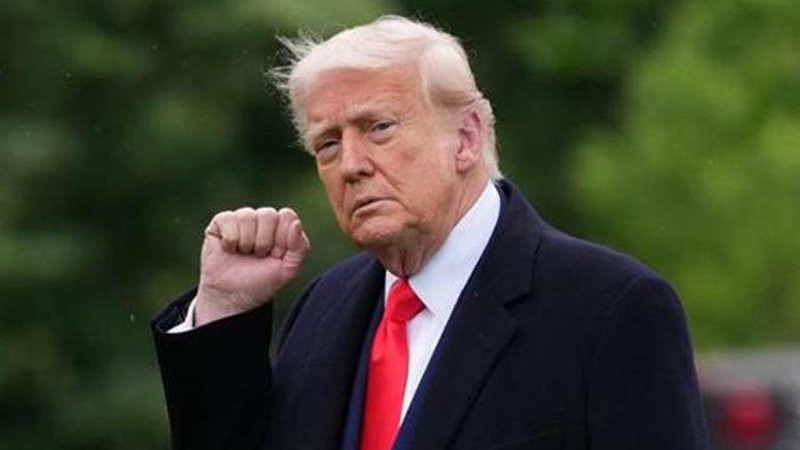 الرئيس الأمريكي دونالد