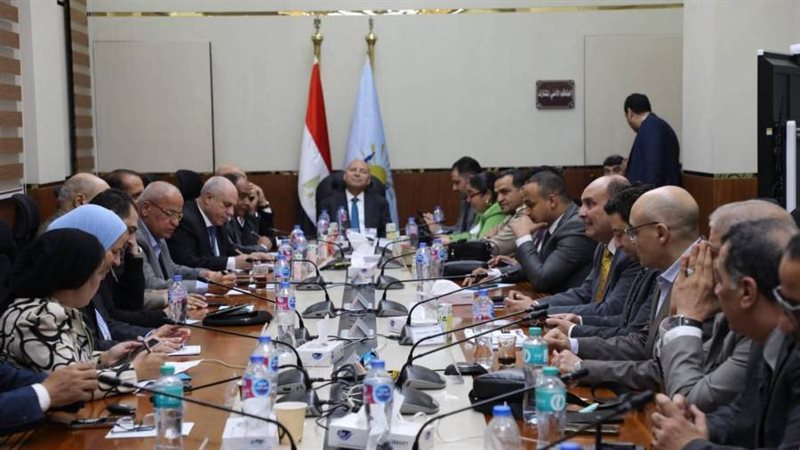 محافظ القاهرة يعلن