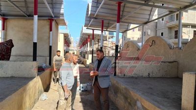 رئيس مدينة سيدي سالم يتفقد الأعمال الجارية بالسوق الحضري الجديد